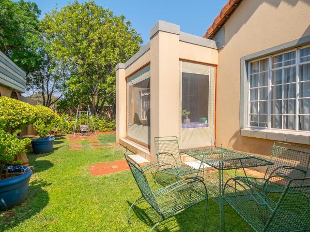 Townhouse for sale in Waterkloof, Gauteng