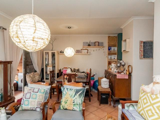 Townhouse for sale in Waterkloof, Gauteng