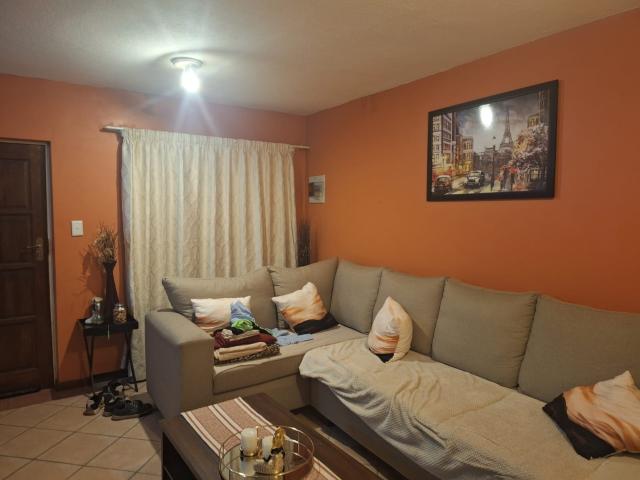 Townhouse for sale in Waterkloof, Gauteng