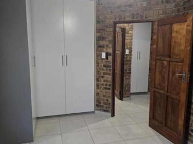 Townhouse for rent in North West