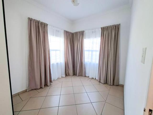 Townhouse for rent in Ekurhuleni, Gauteng