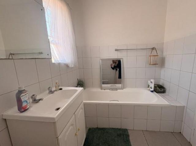 Townhouse for rent in Ekurhuleni, Gauteng
