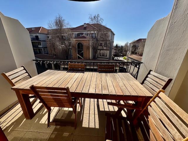 Townhouse for rent in Sandton, Morningside