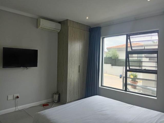 Townhouse for sale in Vosloorus, Gauteng