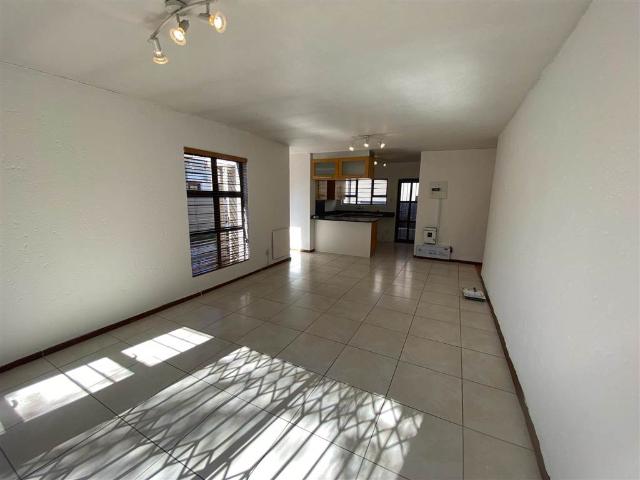 Townhouse for rent in Johannesburg, North & Sandton