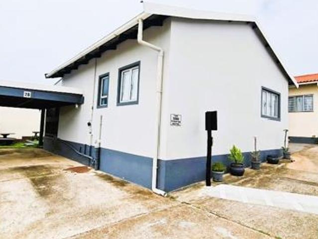 Townhouse for sale in Elysium, uMdoni Local Municipality