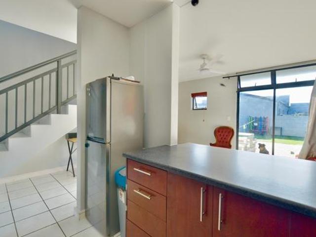Townhouse for sale in Cape Town, Western Cape