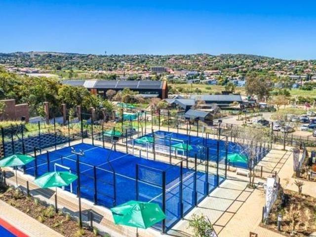 Townhouse for rent in Vosloorus, Gauteng
