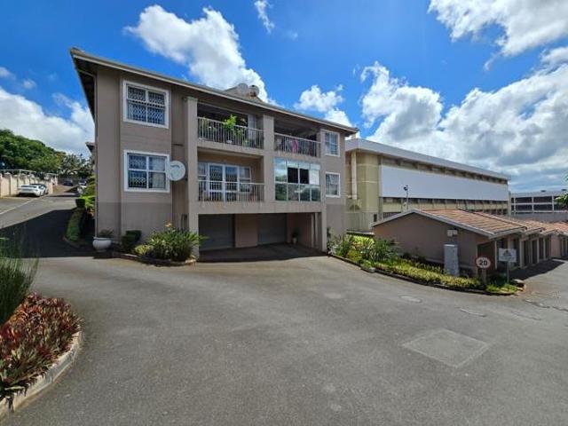 Townhouse for sale in Seaview, Kwazulu-natal