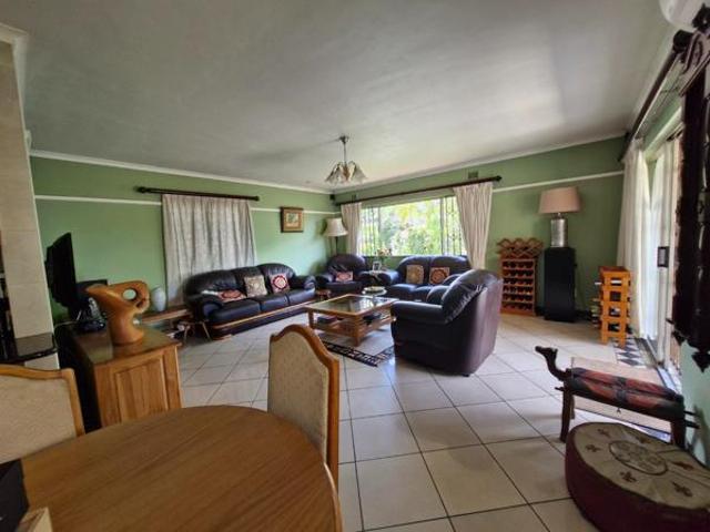 Townhouse for rent in Durban, eThekwini Metropolitan Municipality
