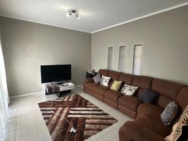 Townhouse for sale in Amatola View, Bhisho