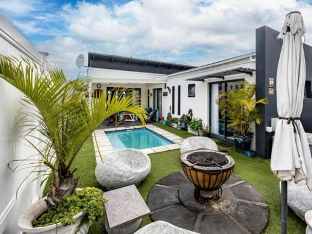Townhouse for sale in Bisho, Eastern Cape
