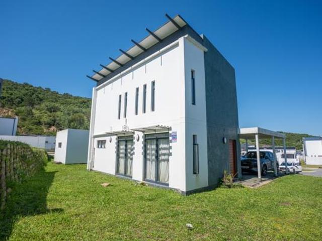 Townhouse for sale in Amatola View, Bhisho