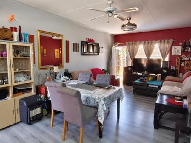 Townhouse for sale in Bloemfontein, Mangaung Metropolitan Municipality