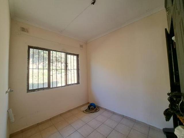 Townhouse for sale in Seaview, Kwazulu-natal