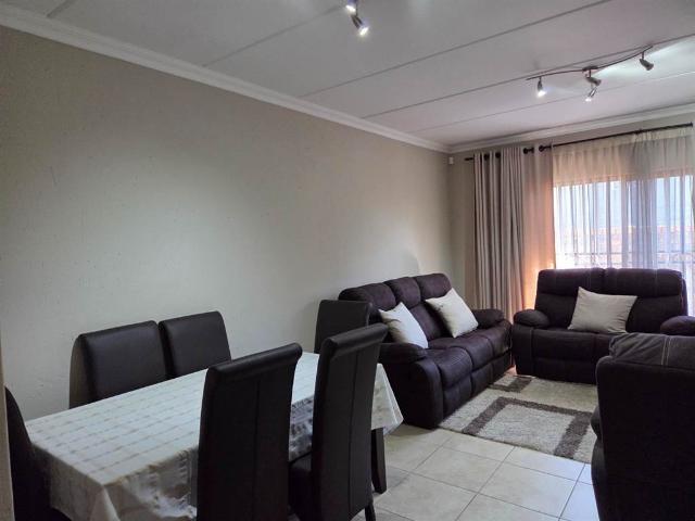 Townhouse for sale in Ekurhuleni, Gauteng