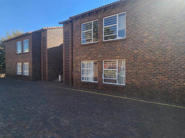 Townhouse for sale in Ekurhuleni, Gauteng