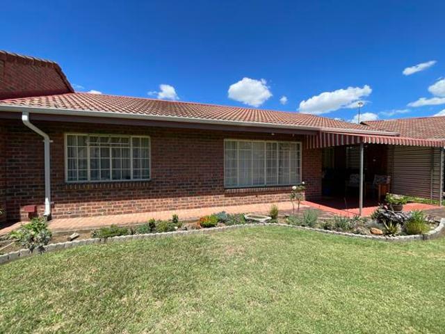 Townhouse for sale in Kwazulu-natal