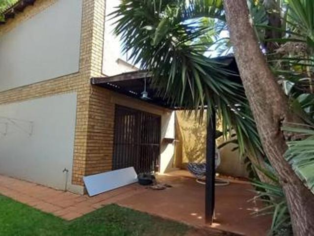 Townhouse for rent in Westonaria, Gauteng