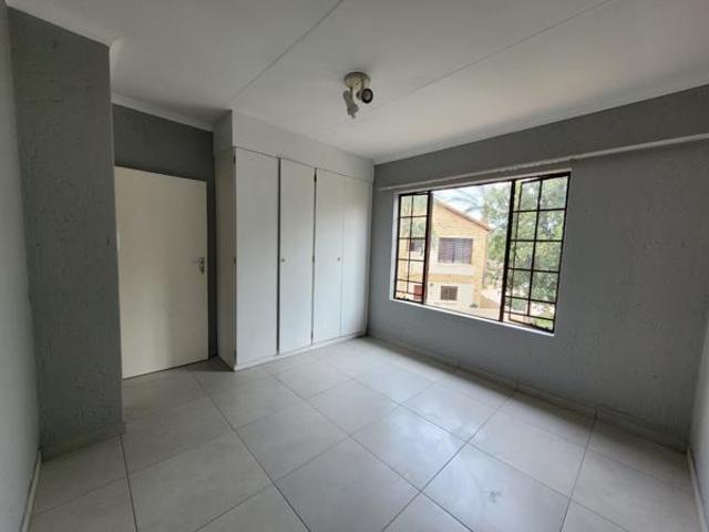 Townhouse for rent in Westonaria, Gauteng