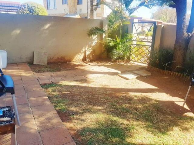 Townhouse for rent in Westonaria, Gauteng