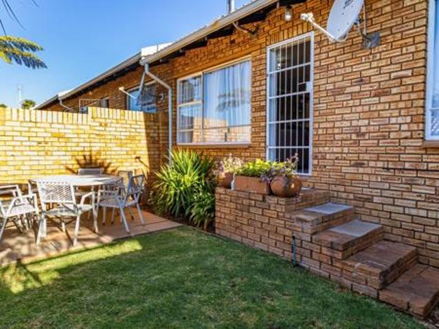 Townhouse for sale in Westonaria, Gauteng
