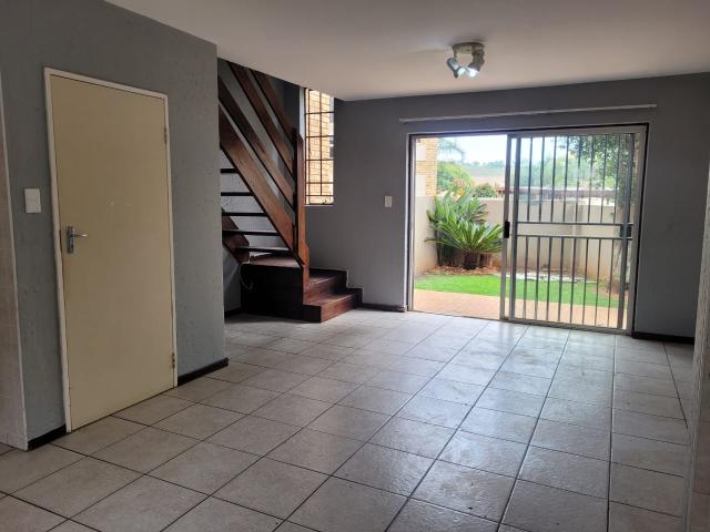 Townhouse for rent in Kagiso, Gauteng
