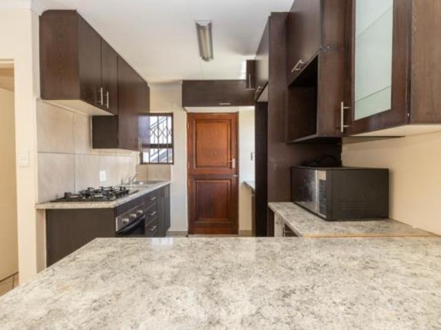 Townhouse for sale in Vosloorus, Gauteng