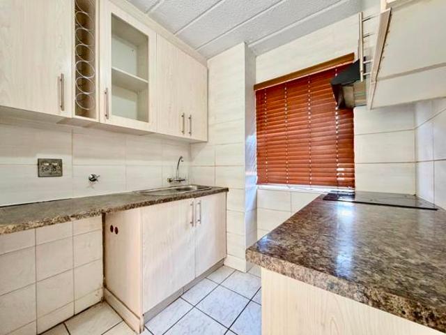 Townhouse for rent in Ekurhuleni, Gauteng