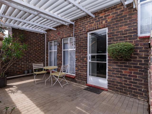 Townhouse for sale in Ekurhuleni, Gauteng