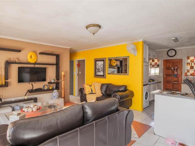 Townhouse for sale in Ekurhuleni, Gauteng