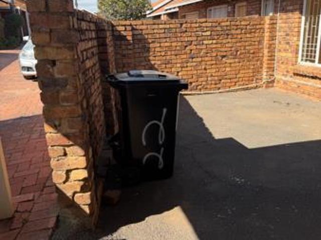 Townhouse for rent in Ekurhuleni, Gauteng