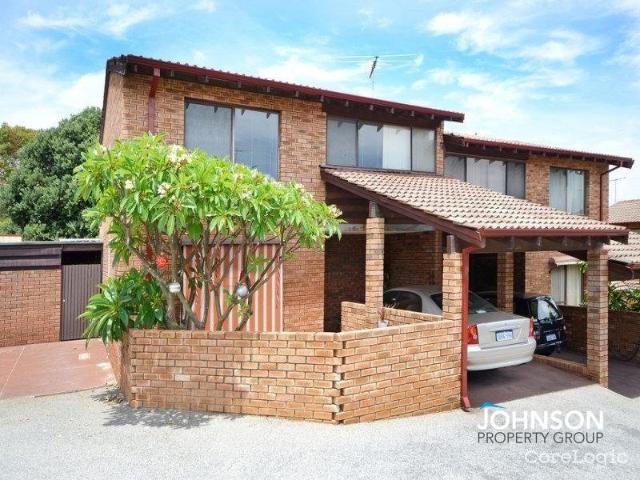 Townhouse for rent in Stirling, Western Australia