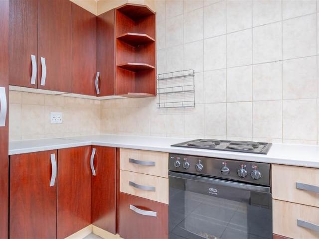 Townhouse for sale in Johannesburg, North & Sandton