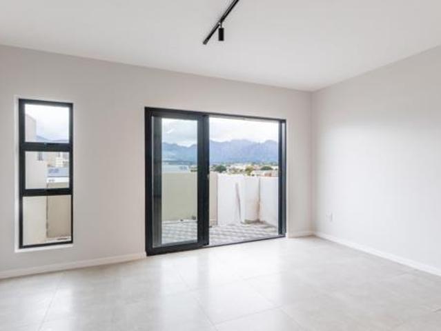 Townhouse for sale in Durbanville, Western Cape