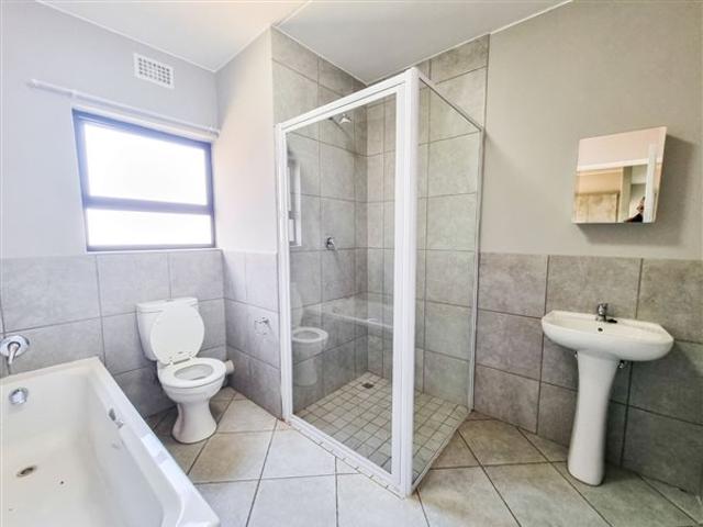 Townhouse for sale in Ekurhuleni, Gauteng