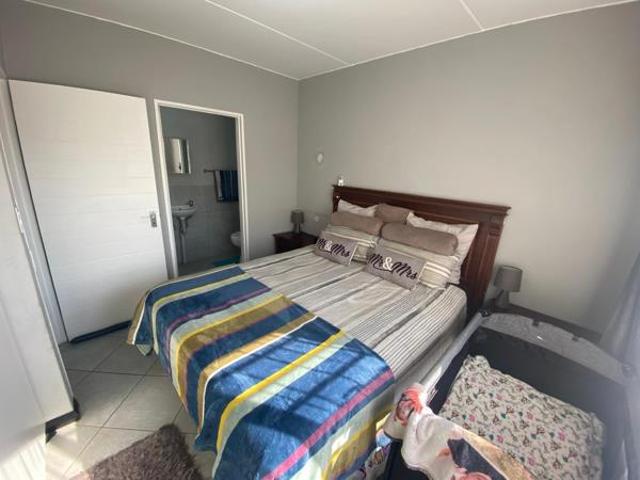 Townhouse for rent in Ekurhuleni, Gauteng