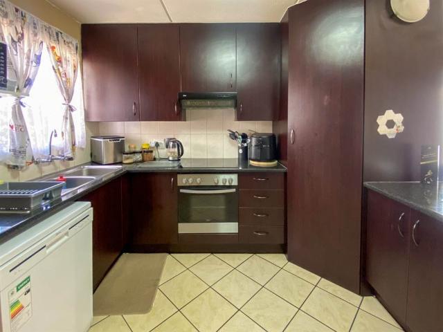 Townhouse for sale in Ekurhuleni, Gauteng