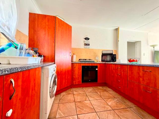Townhouse for rent in Ekurhuleni, Gauteng