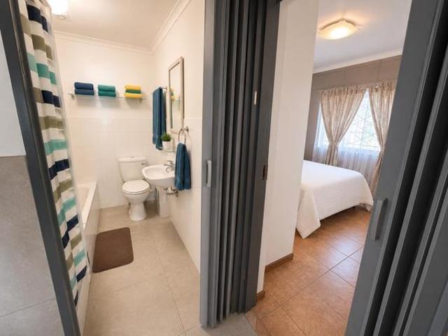 Townhouse for sale in Cape Town, Western Cape