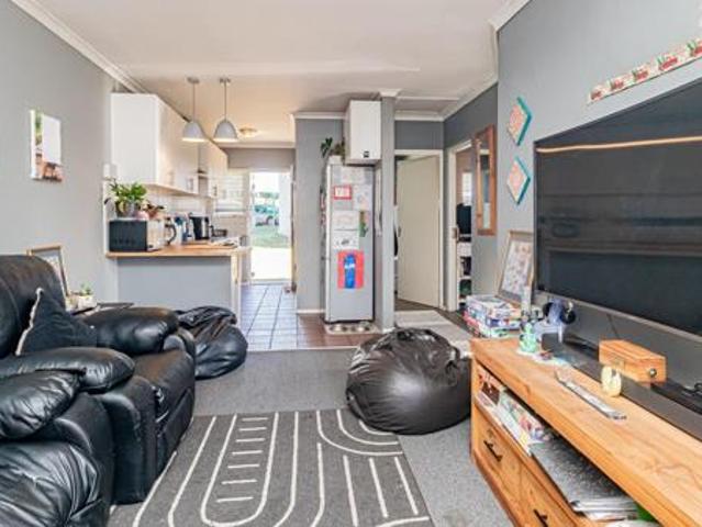 Townhouse for sale in Cape Town, Western Cape