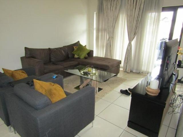 Townhouse for rent in Vosloorus, Gauteng