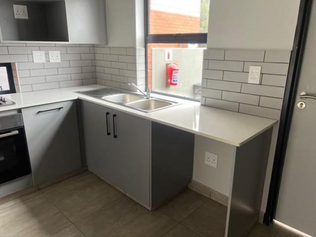 Townhouse for rent in Waterkloof, Gauteng
