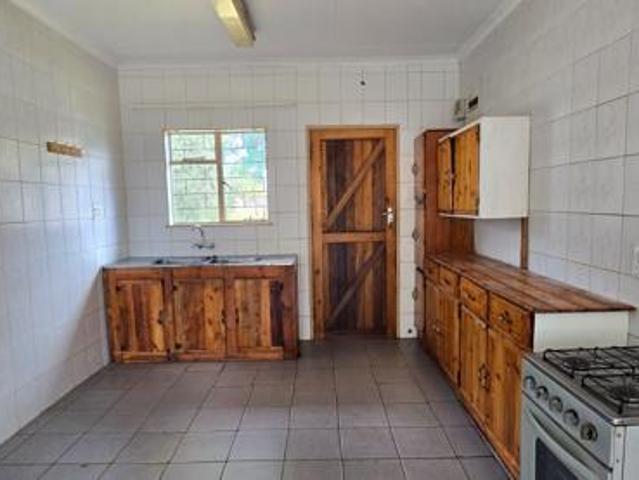 Townhouse for sale in Dr Kenneth Kaunda, North West