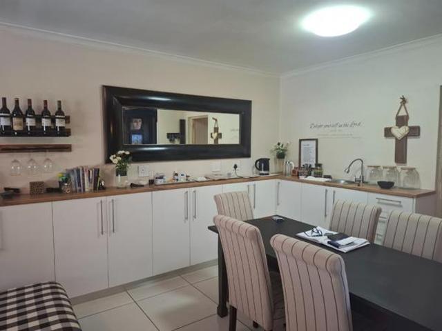 Townhouse for sale in Durbanville, Western Cape