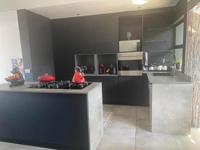 Townhouse for sale in Princess Grant, Kwazulu-natal