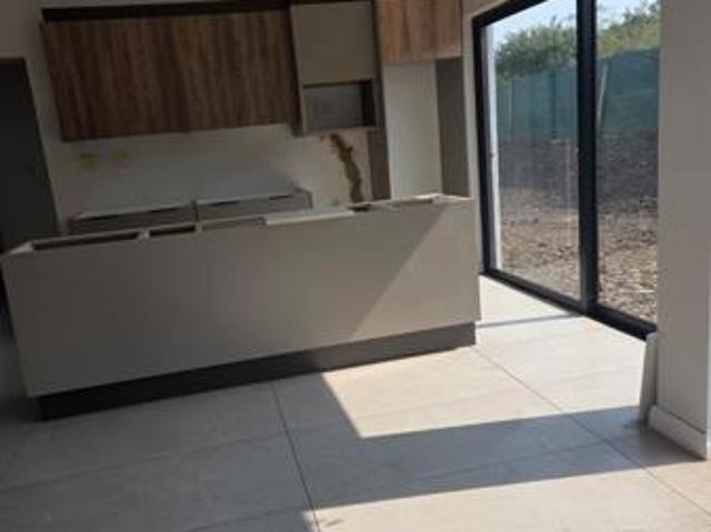 Townhouse for sale in Princess Grant, Kwazulu-natal