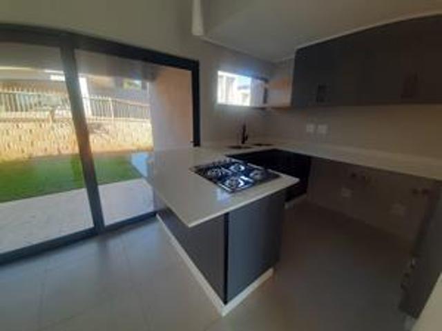 Townhouse for rent in Princess Grant, Kwazulu-natal