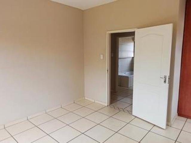 Townhouse for rent in Rosendal, Free State