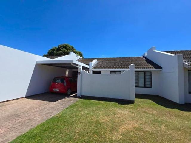 Townhouse for sale in Cape St Francis, Eastern Cape